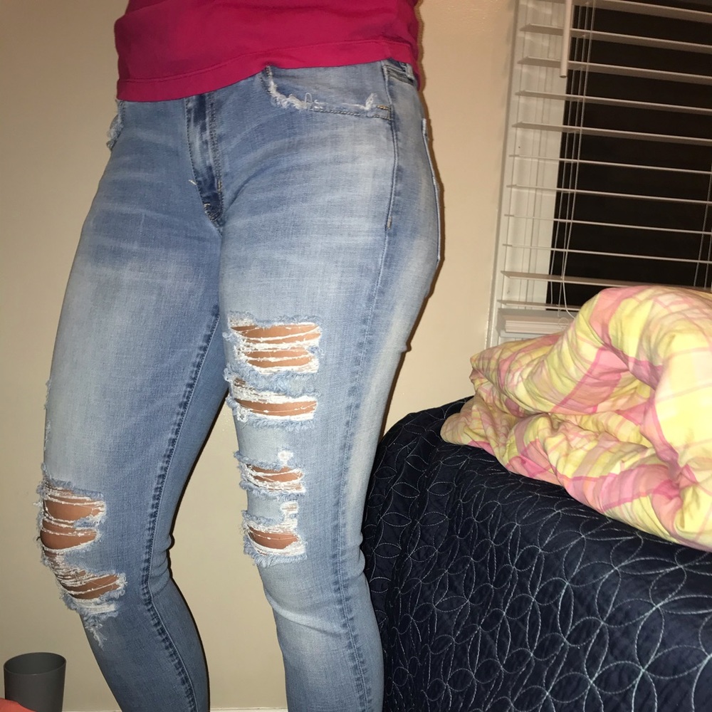Ripped jeans